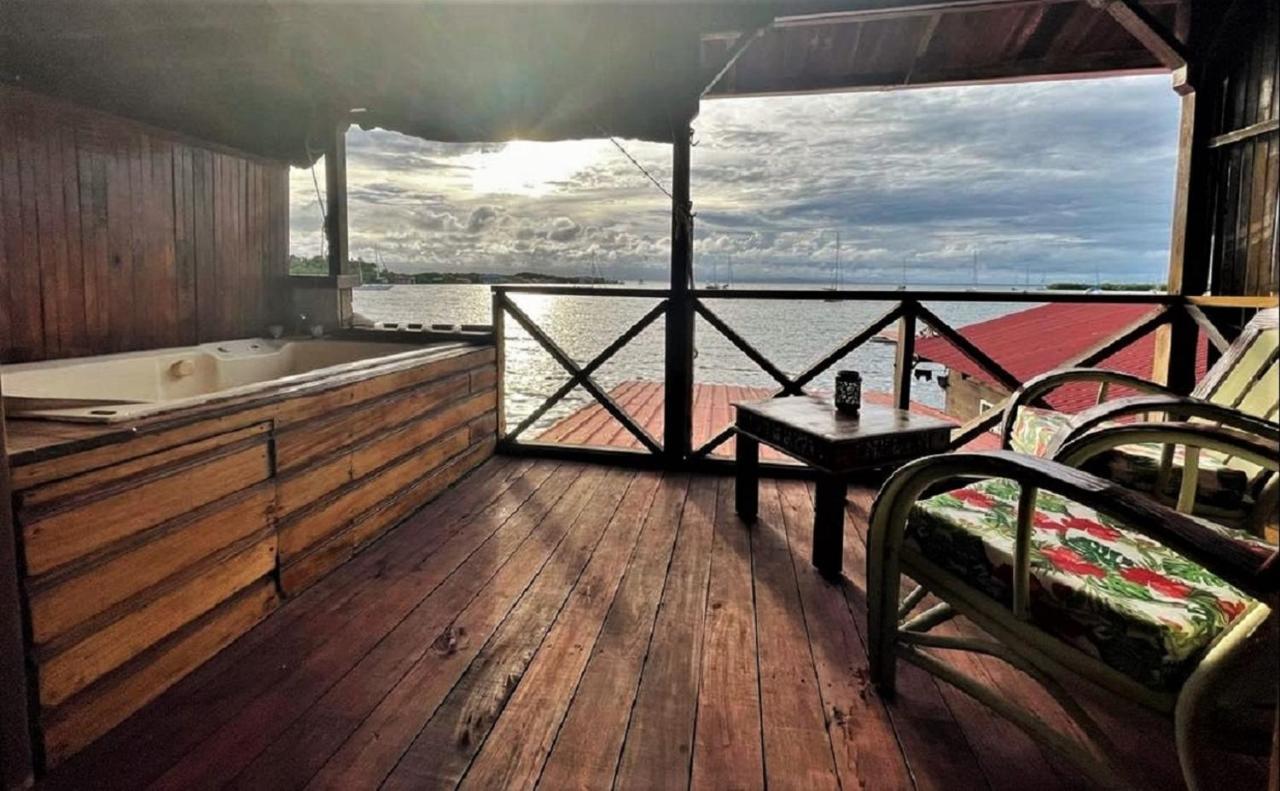Villa Amaya Bocas del Toro Extérieur photo